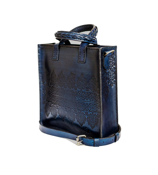THE NIVARA BAG in Dark Blue